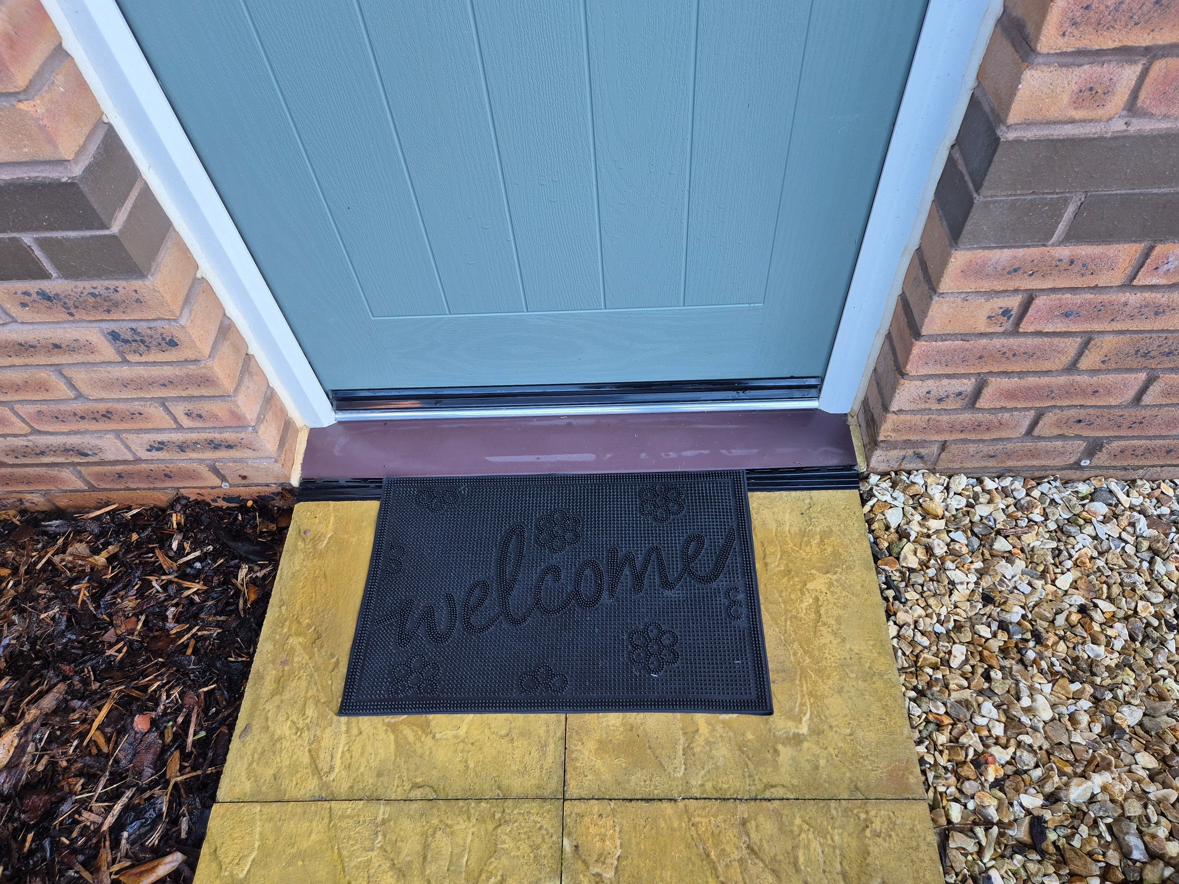 Rubber Doormat 60cm x 40cm - 'Welcome' (Small Flowers) - Absorbent Coir Mat for Indoor/Outdoor